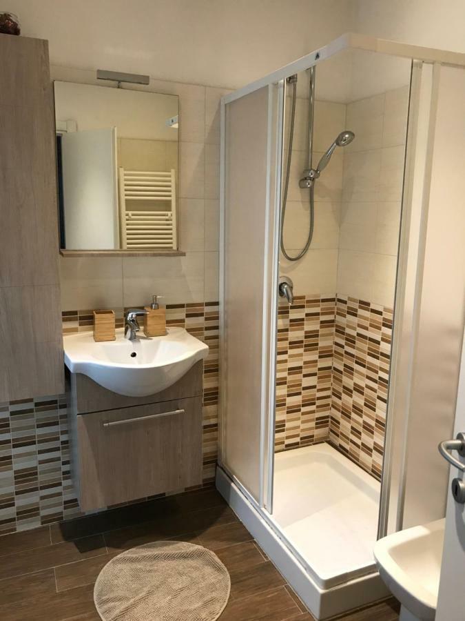 Marina Apartment & Suite 베르바니아 외부 사진