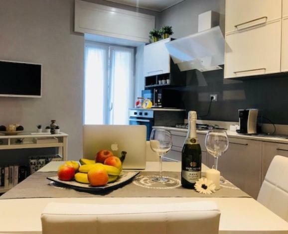 Marina Apartment & Suite 베르바니아 외부 사진