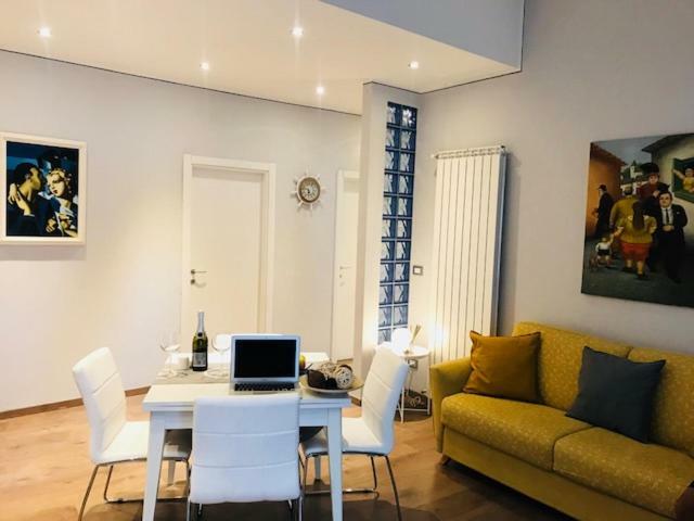 Marina Apartment & Suite 베르바니아 외부 사진